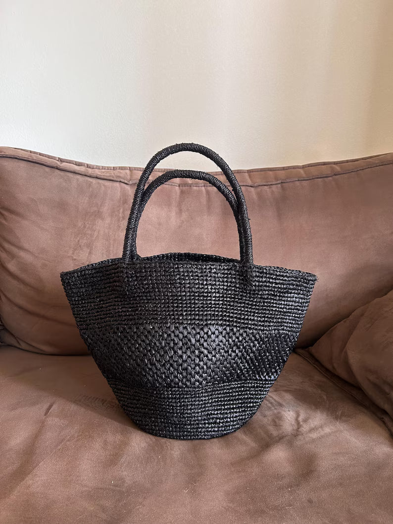 Black Handwoven Straw Tote Summer Beach Handheld Straw Bag